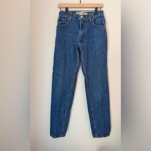 Levi’s Vintage Womens Classic Relaxed Tapered 500 Jeans - Size 6 LONG